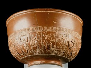 Cuenco que representa a Neptuno, Júpiter y un sátiro, de Inveresk, Midlothian de Samian Samian